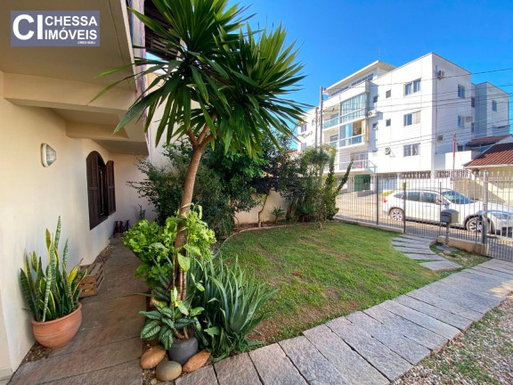 Imagem Sobrado com 4 Quartos à Venda, 300 m² em Dom Bosco - Itajaí Imagem Sobrado com 4 Quartos à Venda, 300 m² em Dom Bosco - Itajaí