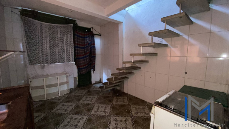 Imagem Casa com 1 Quarto para Alugar,  em Jardim Ana Estela - Carapicuíba