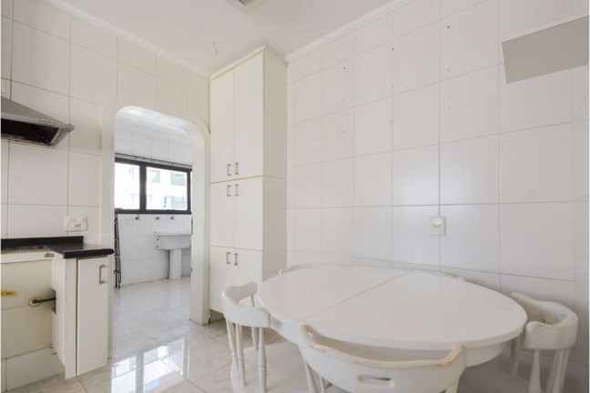 Imagem Apartamento com 3 Quartos à Venda, 195 m² em Aclimação - São Paulo