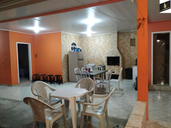 Imagem Casa com 6 Quartos à Venda, 210 m² em Sertãozinho - Matinhos Imagem Casa com 6 Quartos à Venda, 210 m² em Sertãozinho - Matinhos