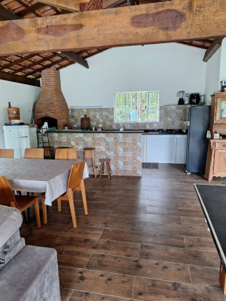 Imagem Chácara com 5 Quartos à Venda, 180 m² em Pedro De Toledo Imagem Chácara com 5 Quartos à Venda, 180 m² em Pedro De Toledo