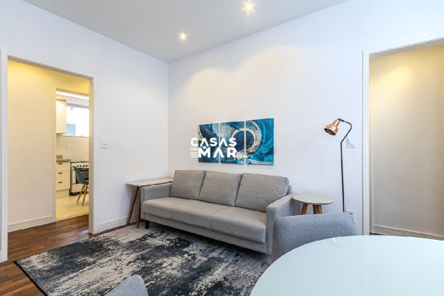 Imagem Imóvel com 2 Quartos à Venda, 80 m² em Copacabana - Rio De Janeiro Imagem Imóvel com 2 Quartos à Venda, 80 m² em Copacabana - Rio De Janeiro