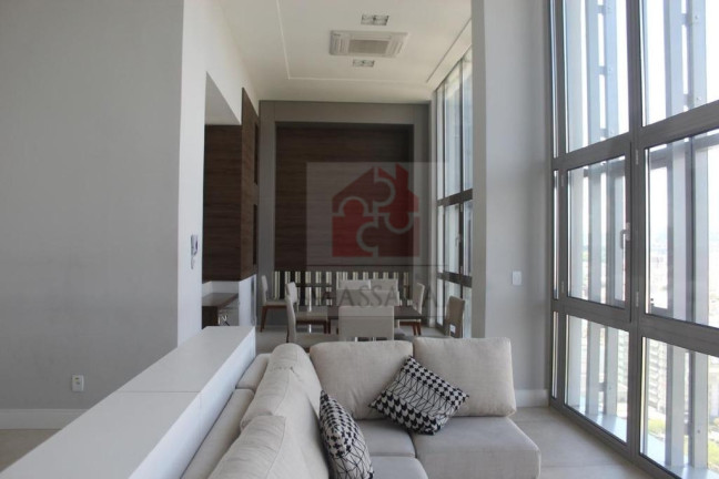 Imagem Imóvel com 1 Quarto à Venda, 38 m² em Centro - Porto Alegre Imagem Imóvel com 1 Quarto à Venda, 38 m² em Centro - Porto Alegre