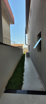 Imagem Sobrado com 3 Quartos à Venda, 145 m² em Villas Do Jaguari - Santana De Parnaíba Imagem Sobrado com 3 Quartos à Venda, 145 m² em Villas Do Jaguari - Santana De Parnaíba