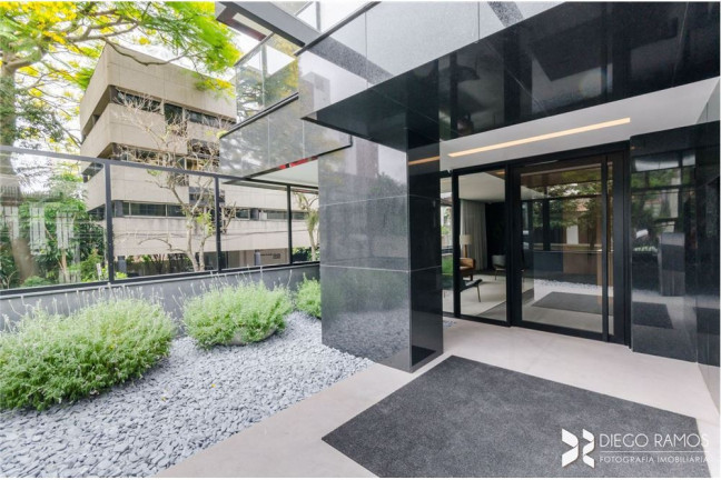 Imagem Apartamento com 3 Quartos à Venda, 162 m² em Higienópolis - Porto Alegre Imagem Apartamento com 3 Quartos à Venda, 162 m² em Higienópolis - Porto Alegre
