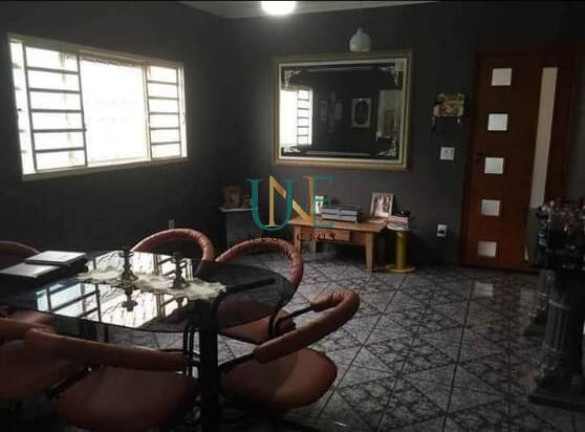 Imagem Casa com 3 Quartos à Venda, 300 m² em Sumaré Imagem Casa com 3 Quartos à Venda, 300 m² em Sumaré