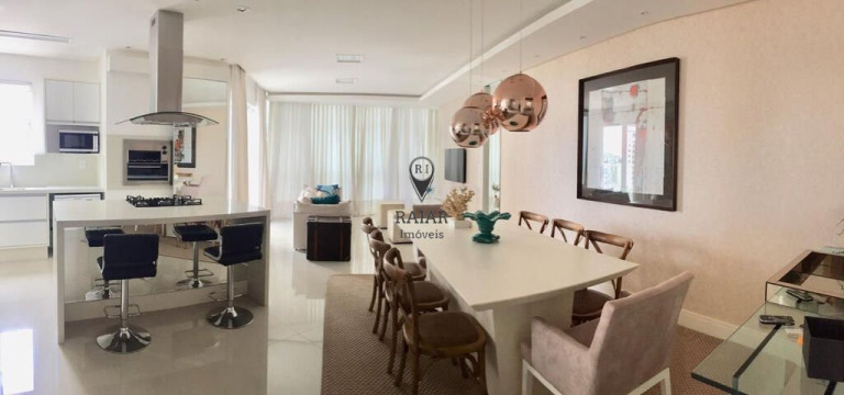 Imagem Apartamento com 3 Quartos à Venda,  em Centro - Balneário Camboriú