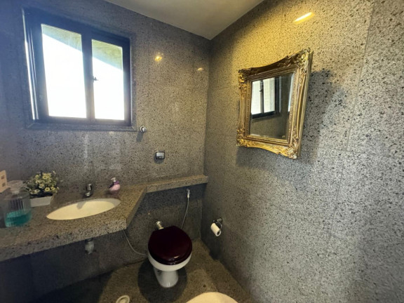 Imagem Imóvel com 4 Quartos à Venda, 330 m² em Jaqueira Imagem Imóvel com 4 Quartos à Venda, 330 m² em Jaqueira