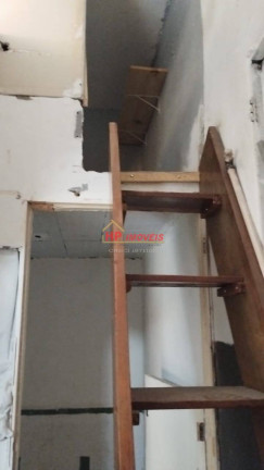 Imagem Casa com 5 Quartos à Venda, 265 m² em São Pedro - Osasco Imagem Casa com 5 Quartos à Venda, 265 m² em São Pedro - Osasco