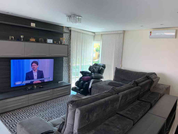Imagem Casa com 4 Quartos à Venda, 280 m² em Aruã - Mogi Das Cruzes Imagem Casa com 4 Quartos à Venda, 280 m² em Aruã - Mogi Das Cruzes