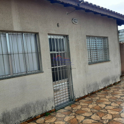 Casa com 2 Quartos à Venda,  em Guarulhos