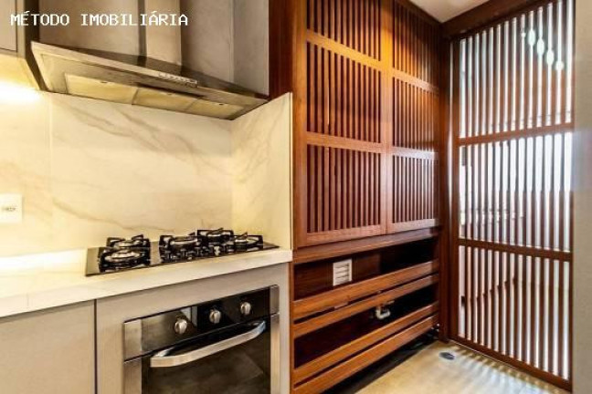 Imagem Imóvel com 2 Quartos à Venda, 121 m² em Pinheiros - São Paulo Imagem Imóvel com 2 Quartos à Venda, 121 m² em Pinheiros - São Paulo