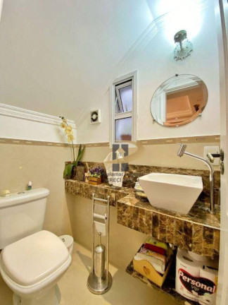Imagem Sobrado com 4 Quartos à Venda, 218 m² em Boqueirão - Santos