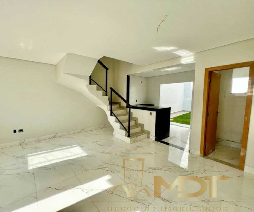 Casa com 3 Quartos à Venda, 145 m² em Santa Branca - Belo Horizonte