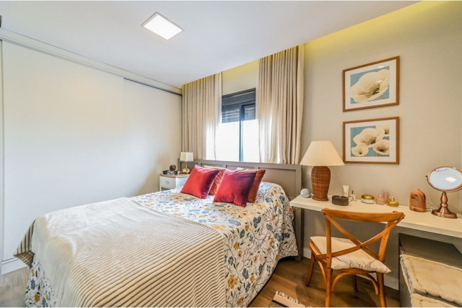 Imagem Imóvel com 2 Quartos à Venda, 61 m² em Azenha - Porto Alegre Imagem Imóvel com 2 Quartos à Venda, 61 m² em Azenha - Porto Alegre