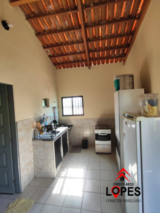 Imagem Casa com 8 Quartos à Venda, 480 m² em Pajuçara - Natal Imagem Casa com 8 Quartos à Venda, 480 m² em Pajuçara - Natal