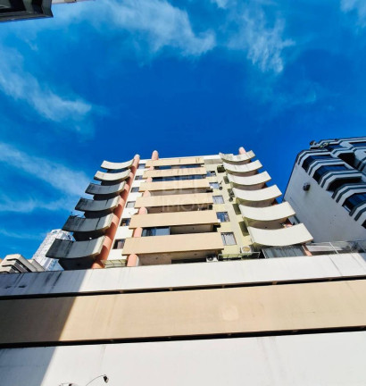 Imagem Apartamento com 3 Quartos à Venda, 95 m² em Centro - Balneário Camboriú Imagem Apartamento com 3 Quartos à Venda, 95 m² em Centro - Balneário Camboriú