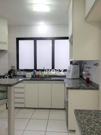 Imagem Imóvel com 3 Quartos à Venda, 232 m² em Vila Suzana - São Paulo Imagem Imóvel com 3 Quartos à Venda, 232 m² em Vila Suzana - São Paulo