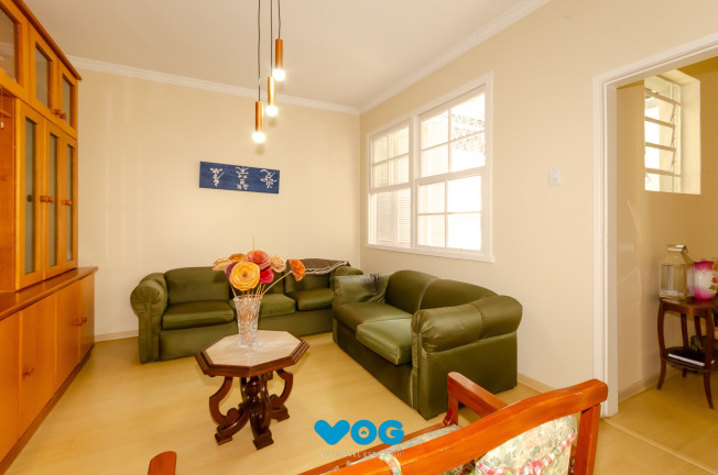 Imagem Imóvel com 3 Quartos à Venda, 119 m² em Petrópolis - Porto Alegre
