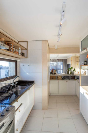 Imagem Apartamento com 2 Quartos à Venda, 77 m² em Bela Vista - Porto Alegre