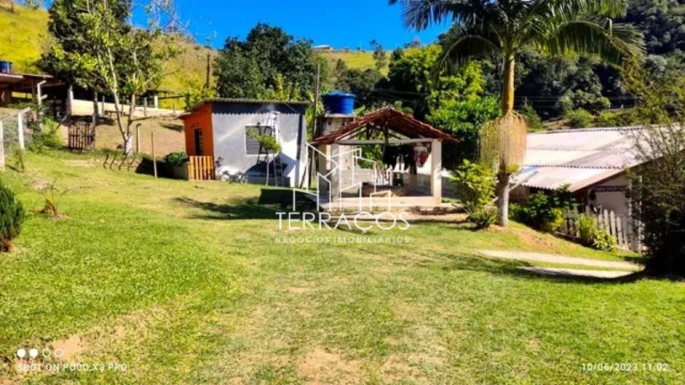 Imagem Imóvel com 2 Quartos à Venda, 70 m² em Iara - Atibaia Imagem Imóvel com 2 Quartos à Venda, 70 m² em Iara - Atibaia