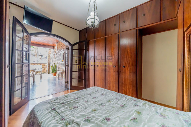 Imagem Casa com 3 Quartos à Venda, 246 m² em Cipava - Osasco Imagem Casa com 3 Quartos à Venda, 246 m² em Cipava - Osasco