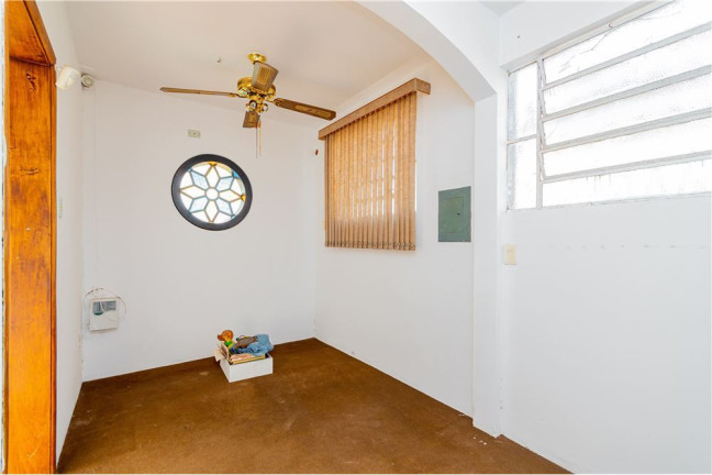 Imagem Casa com 4 Quartos à Venda, em Santa Tereza - Porto Alegre Imagem Casa com 4 Quartos à Venda, em Santa Tereza - Porto Alegre