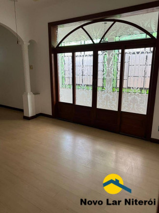 Imagem Casa com 3 Quartos à Venda, 240 m² em Centro - Niterói