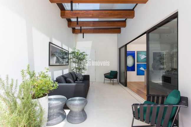 Imagem Casa com 3 Quartos à Venda, 723 m² em Jardim Paulista - São Paulo Imagem Casa com 3 Quartos à Venda, 723 m² em Jardim Paulista - São Paulo
