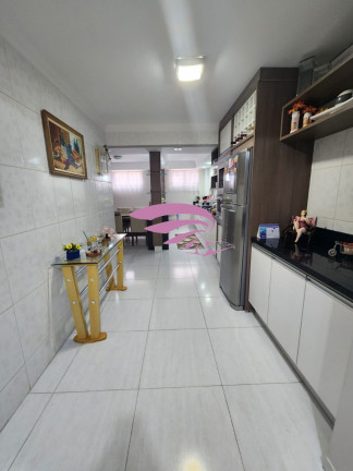 Imagem Casa com 4 Quartos à Venda, 120 m² em Alto Boqueirão - Curitiba Imagem Casa com 4 Quartos à Venda, 120 m² em Alto Boqueirão - Curitiba