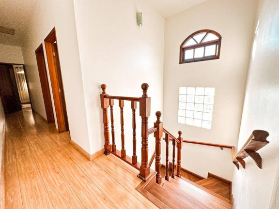 Imagem Casa com 3 Quartos à Venda, em Taubaté Imagem Casa com 3 Quartos à Venda, em Taubaté