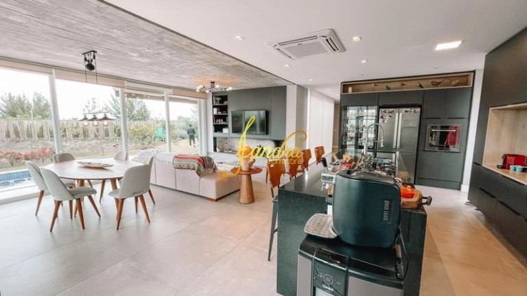 Imagem Casa de Condomínio com 3 Quartos à Venda, 300 m² em Remanso - Xangri-la Imagem Casa de Condomínio com 3 Quartos à Venda, 300 m² em Remanso - Xangri-la