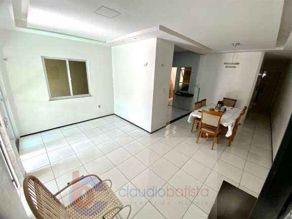 Imagem Casa com 3 Quartos à Venda, 80 m² em Centro - Eusébio Imagem Casa com 3 Quartos à Venda, 80 m² em Centro - Eusébio