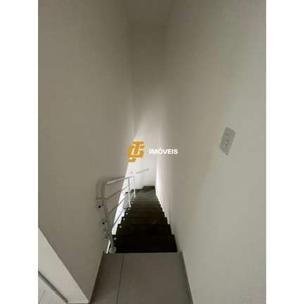Imagem Casa com 2 Quartos à Venda, 50 m² em Espinheiros - Itajaí Imagem Casa com 2 Quartos à Venda, 50 m² em Espinheiros - Itajaí