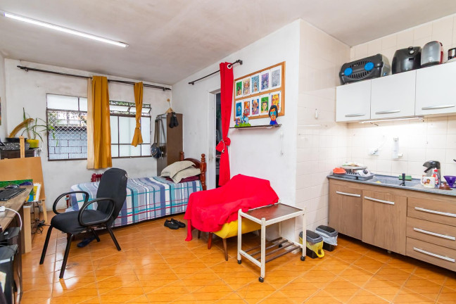 Kitnet com 1 Quarto à Venda, 24 m² em Campo Comprido - Curitiba