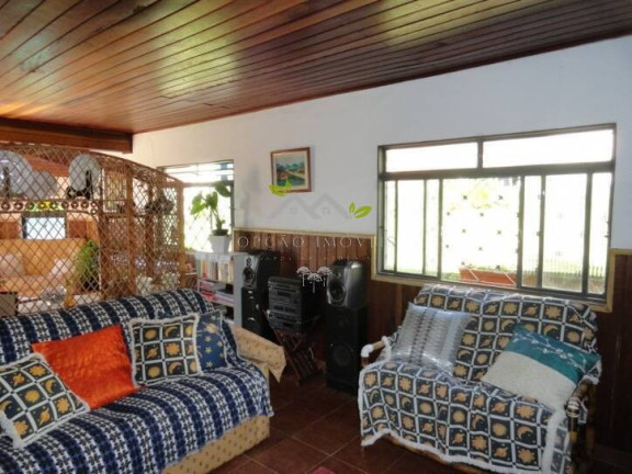 Imagem Casa com 4 Quartos à Venda, 310 m² em Passos Da Mantiqueira - Campos Do Jordão Imagem Casa com 4 Quartos à Venda, 310 m² em Passos Da Mantiqueira - Campos Do Jordão