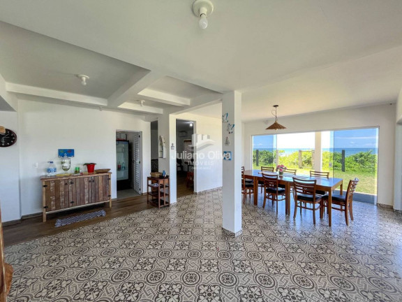 Imagem Sobrado à Venda, 323 m² em Barra Do Sai - Itapoá