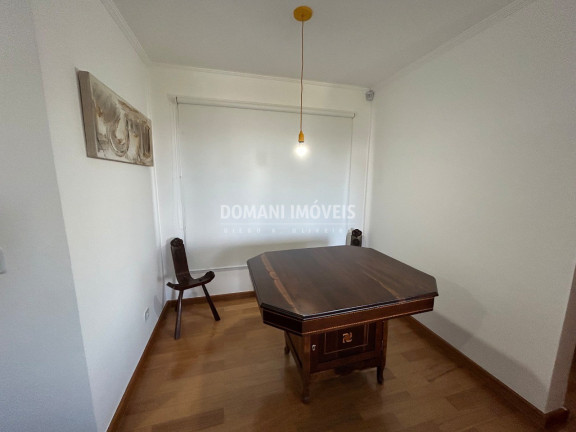 Imagem Casa com 4 Quartos à Venda, 197 m² em Região Do Alto Da Boa Vista - Campos Do Jordão Imagem Casa com 4 Quartos à Venda, 197 m² em Região Do Alto Da Boa Vista - Campos Do Jordão