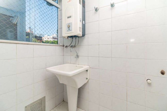 Imagem Apartamento com 2 Quartos à Venda, 66 m² em Petrópolis - Porto Alegre Imagem Apartamento com 2 Quartos à Venda, 66 m² em Petrópolis - Porto Alegre