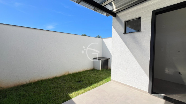 Imagem Casa com 3 Quartos à Venda,  em Vila Nova - Joinville