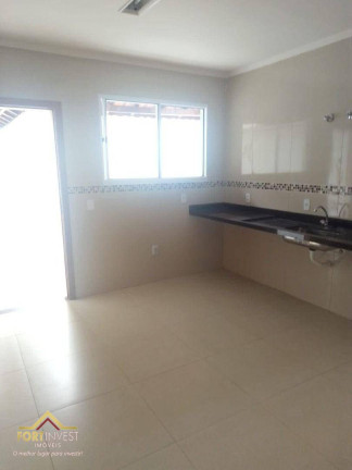Imagem Imóvel com 5 Quartos à Venda, 254 m² em Caiçara - Praia Grande Imagem Imóvel com 5 Quartos à Venda, 254 m² em Caiçara - Praia Grande
