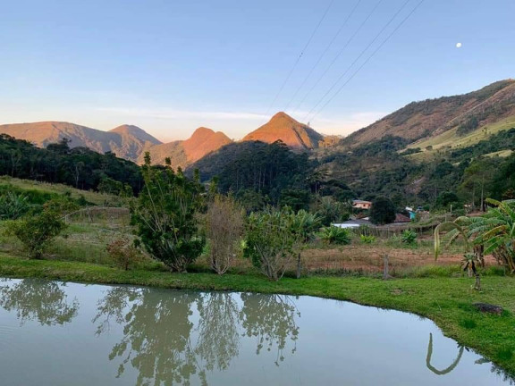 Imagem Chácara com 3 Quartos à Venda, 40 m² em Cardinot - Nova Friburgo Imagem Chácara com 3 Quartos à Venda, 40 m² em Cardinot - Nova Friburgo