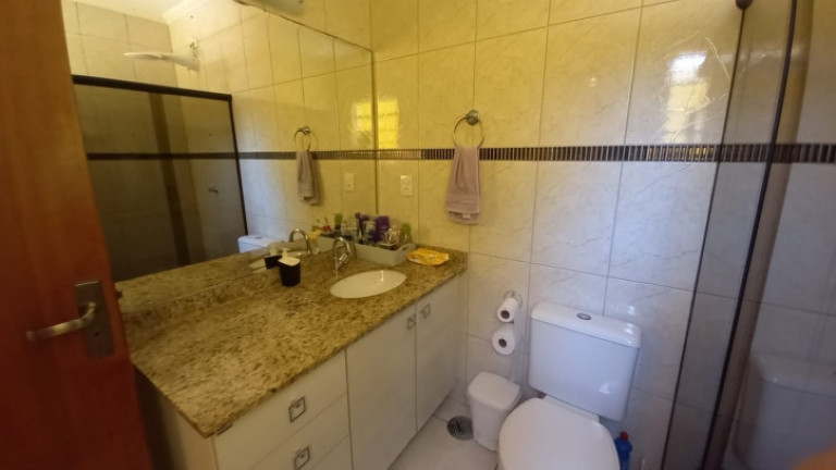 Imagem Casa com 3 Quartos à Venda, 260 m² em Jardim Record - Taboão Da Serra Imagem Casa com 3 Quartos à Venda, 260 m² em Jardim Record - Taboão Da Serra