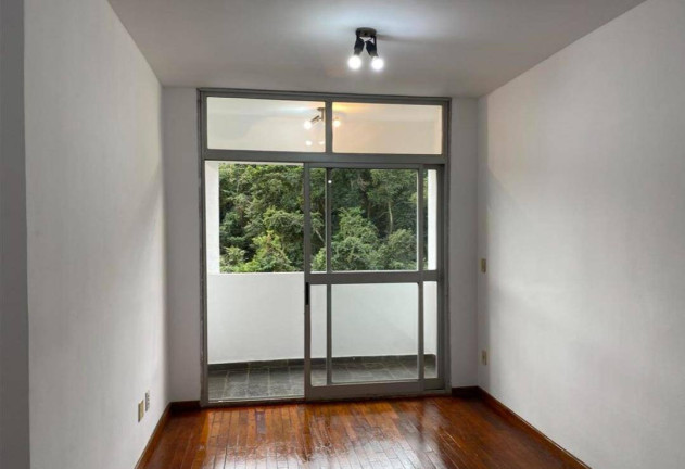 Apartamento com 3 Quartos para Alugar, 85 m² em Vila Galvão - Guarulhos