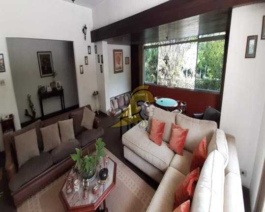 Imagem Casa com 4 Quartos à Venda, 330 m² em City - São Paulo