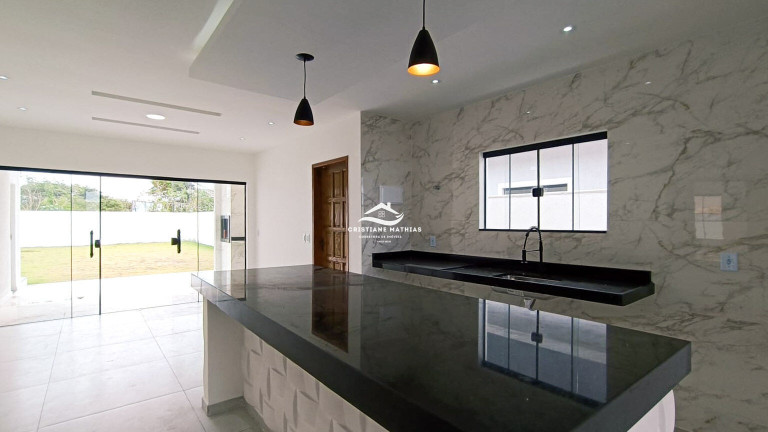Imagem Casa com 3 Quartos à Venda, 135 m² em Jardim Atlântico Leste (itaipuaçu) - Maricá
