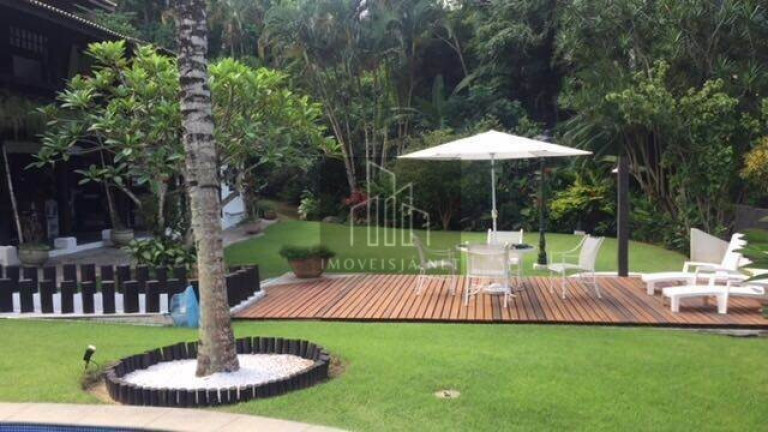 Imagem Casa com 6 Quartos à Venda, 450 m² em Guaecá - São Sebastião Imagem Casa com 6 Quartos à Venda, 450 m² em Guaecá - São Sebastião