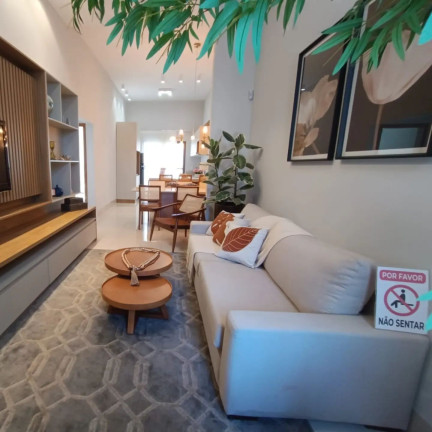 Imóvel com 
            	3             Quartos à Venda, 135 m² em 
            	Sitios Santa Luzia             - 
            	Aparecida De Goiania            