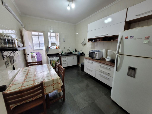 Imagem Apartamento com 2 Quartos à Venda, 75 m² em Astúrias - Guarujá