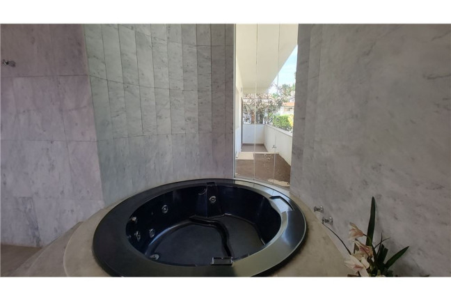 Imagem Casa com 3 Quartos à Venda, 410 m² em Jardim Dos Estados - São Paulo